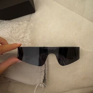Black Visor Sunglasses